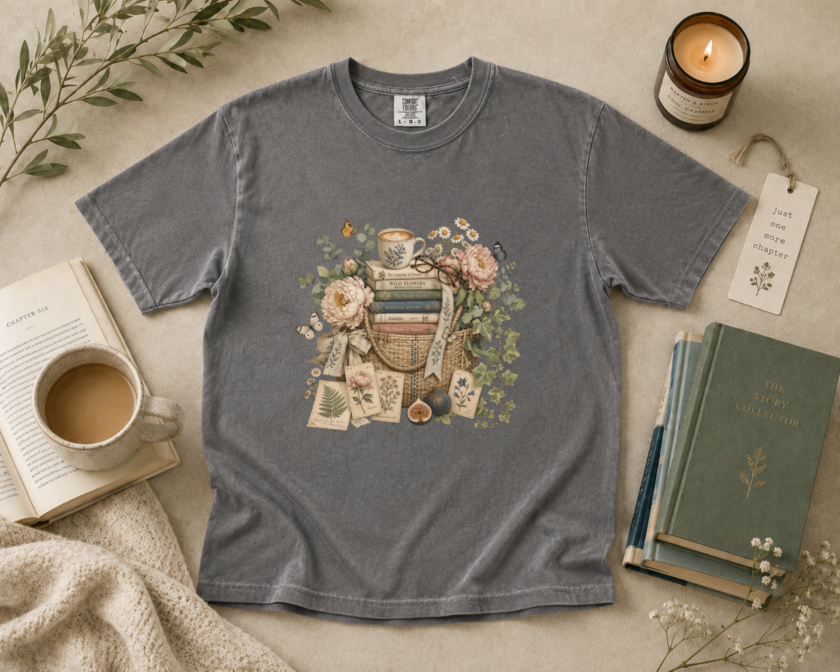 Book Lover Market Tote T-Shirt