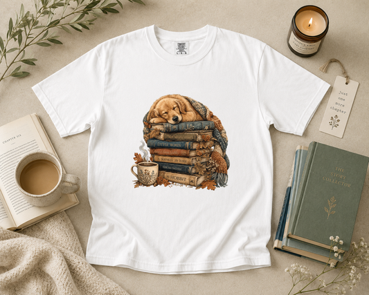Vintage Golden Retriever Sleeping on Stacked Books T-Shirt