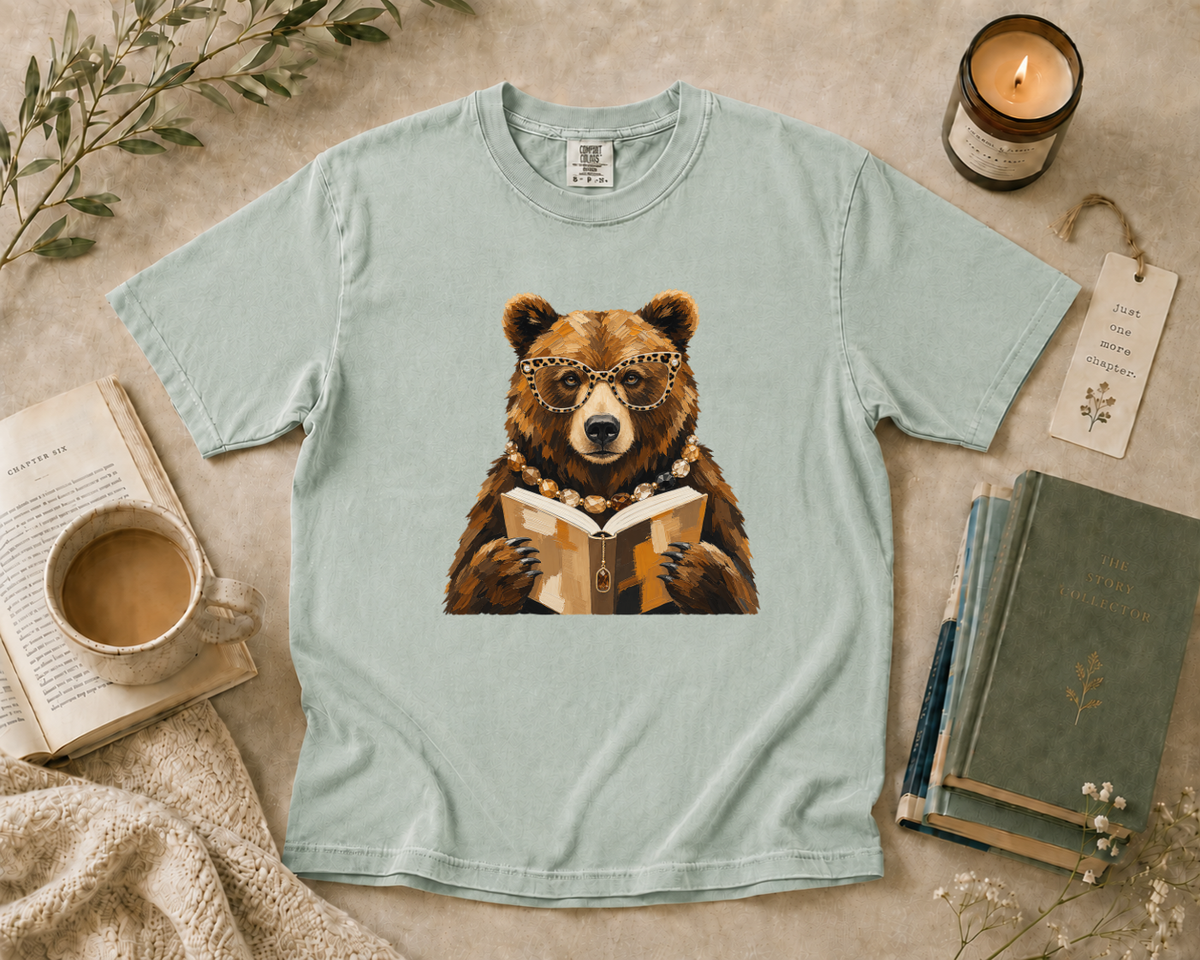 Stylish Reading Bear T-Shirt